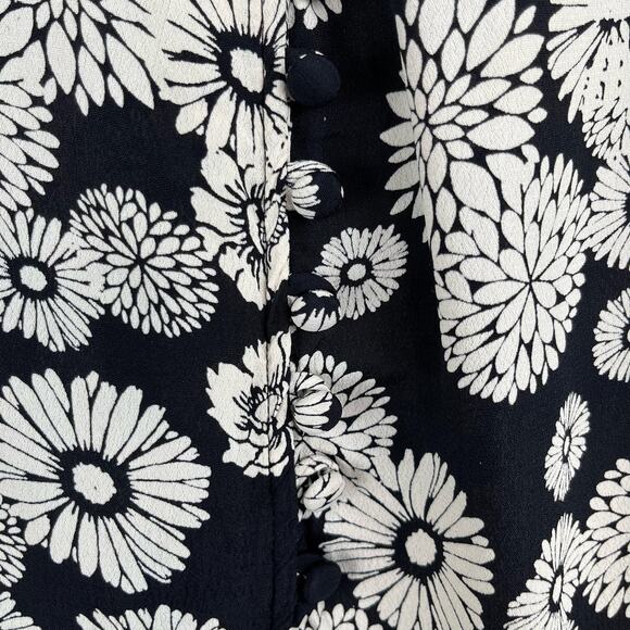 Flynn Skye Black White Floral Print Button Front Lightweight Midi Skirt SM/Med - Picture 6 of 14